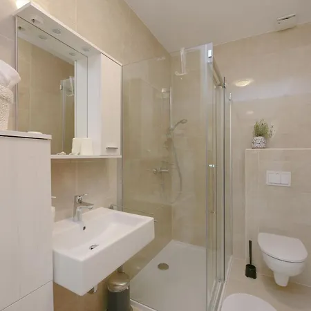Lubey 2 Zadarvillas Vila *