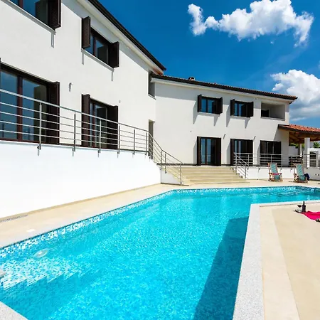 Villa Lubey 2 Zadarvillas