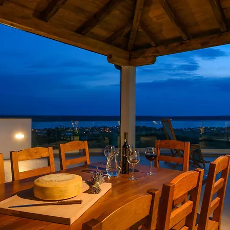 Vila Lubey 2 Zadarvillas Ljubac (Zadar)