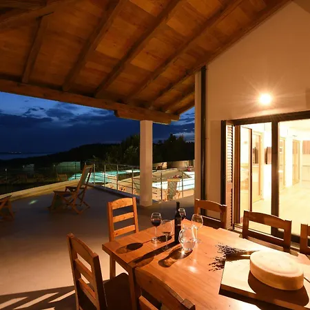 Vila Lubey 2 Zadarvillas Ljubac (Zadar)
